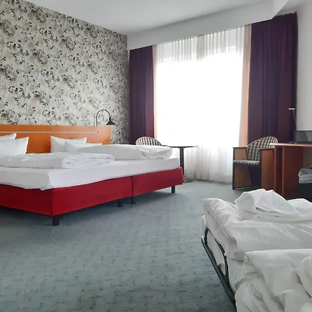 Good Morning + Leipzig-3